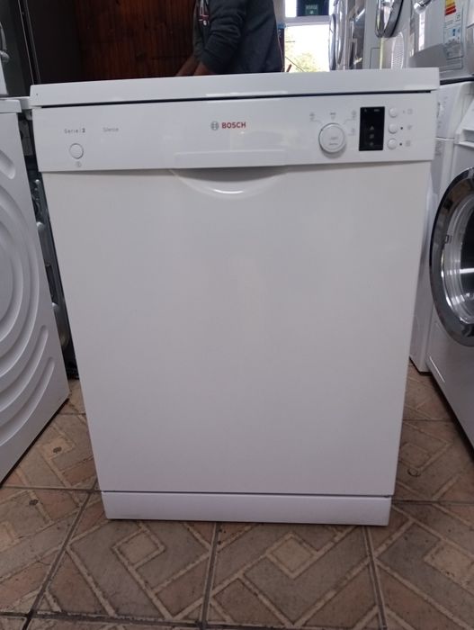 Свободно стояща съдомиялна 60см  Бош Bosch Serie2   24 месеца гаранция