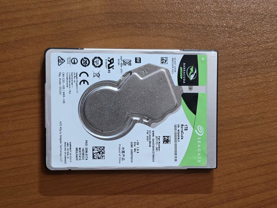 Хард диск 1Tb 2,5" от лаптоп