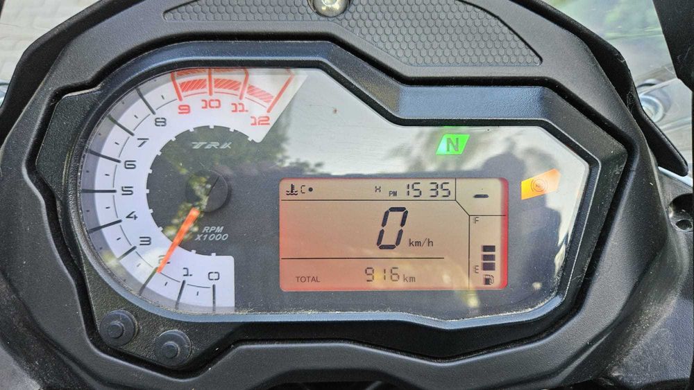 Motocicleta Touring/Adventure Benelli 502x TRK - an 2024 - 950 km