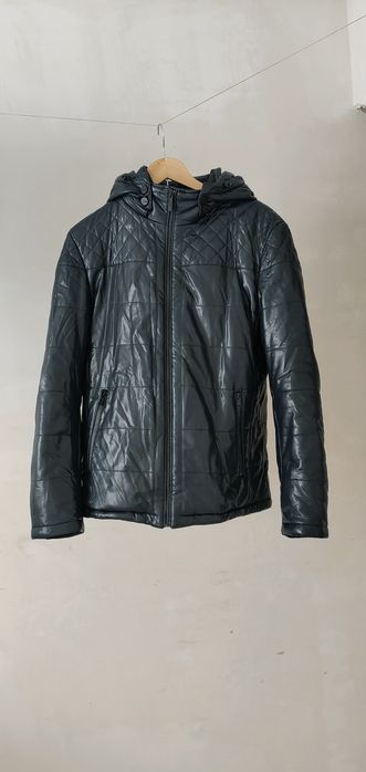 Продам мужскую куртку демисезон 48р