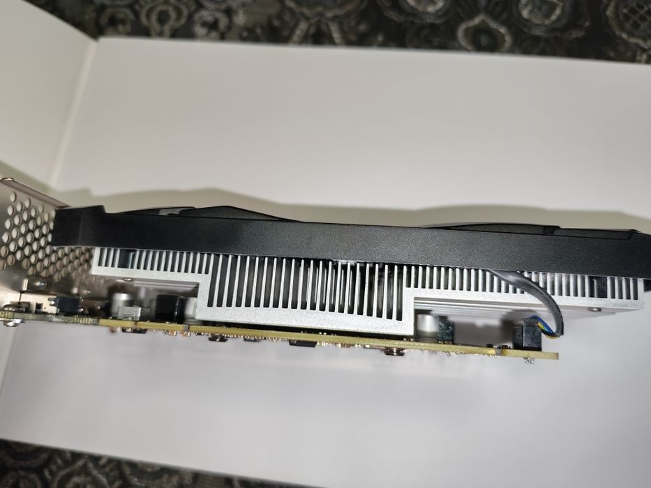 Видеокарта MSI GeForce RTX 3050 VENTUS 2X E 6G OC