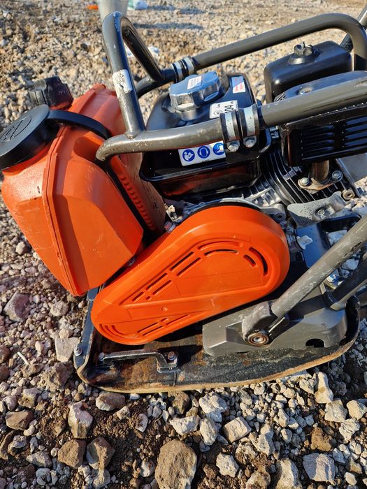 Placa compactoare Husqvarna  LF 75