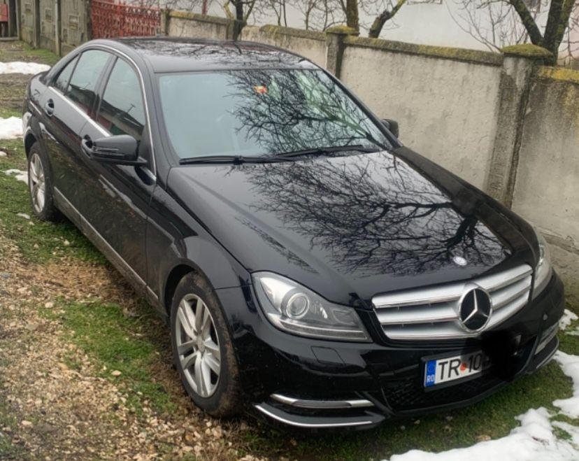 Mercedes Benz  C200