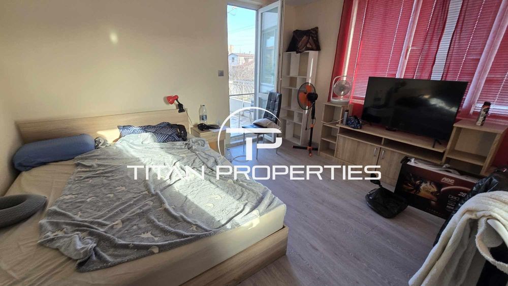 Етаж от къща, под наем, м-т Долна Трака