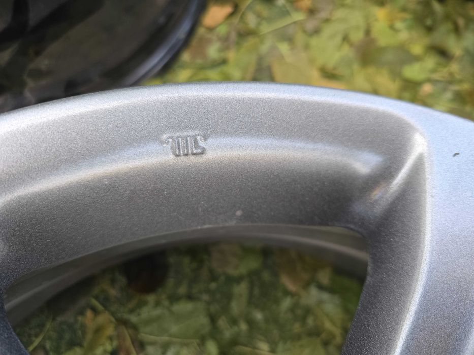 Диски R18 original KIA
