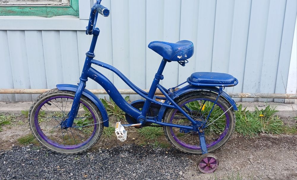 Продам велосипед на 5-7 лет.