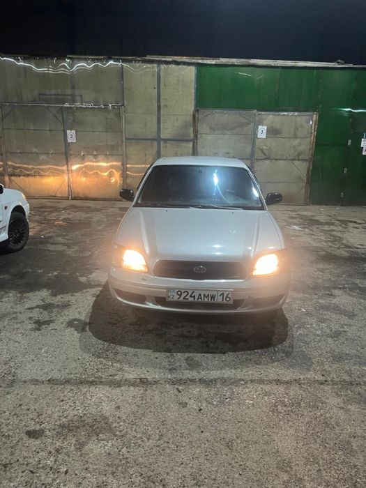 Subaru legacy 1999 4 wd