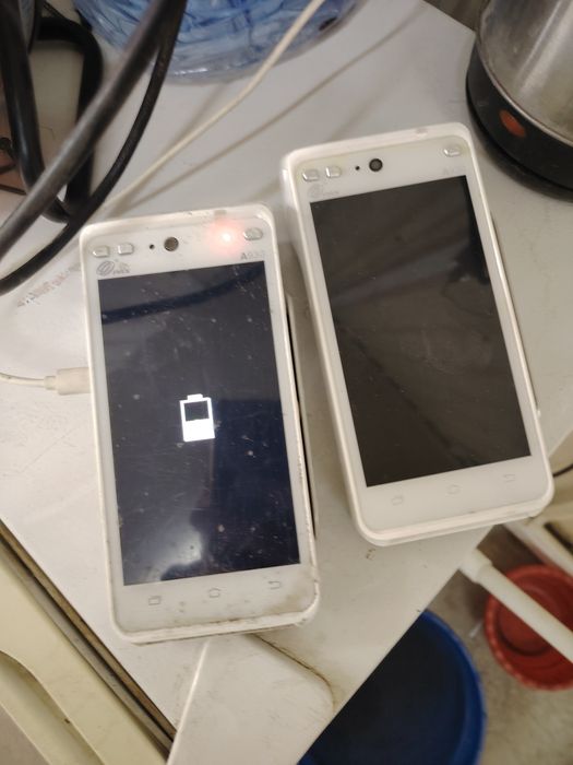 Кассовый аппарат, 2-е штуки