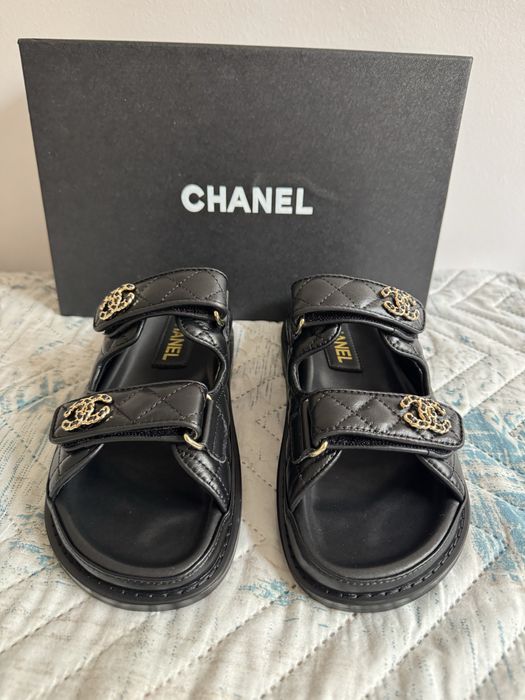 Чехли Chanel