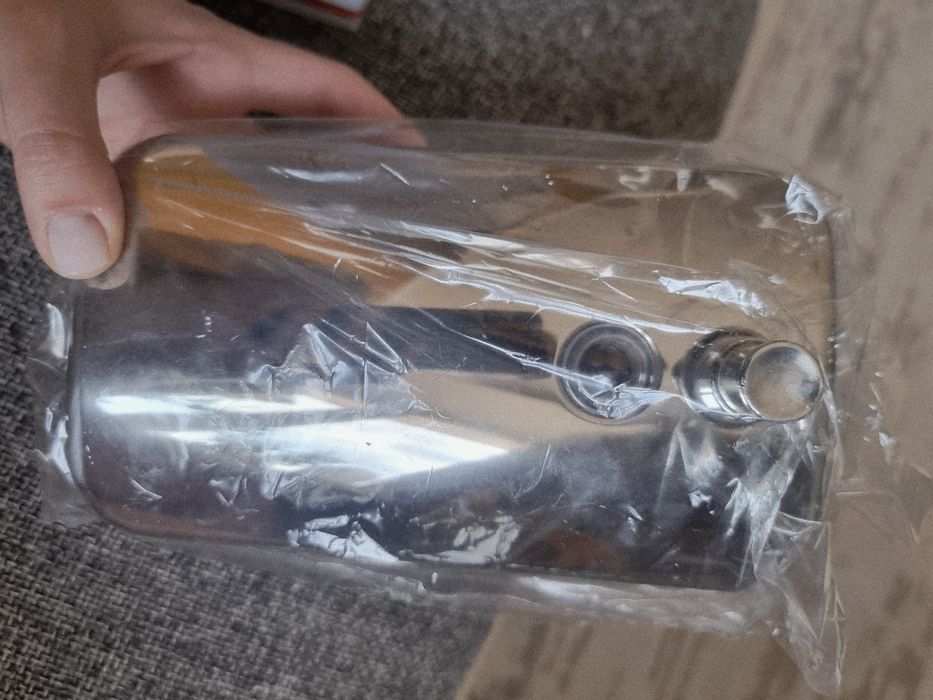 Дозатор для жидкого мыла