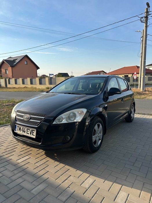 Vand Kia Ceed, 2007, 190.000km, stare buna, 3000 euro negociabil