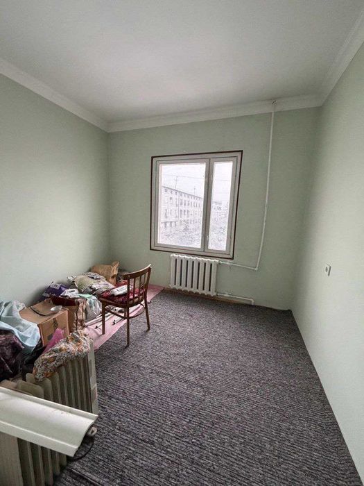 Юнусабад9  3ком 3этаж улучшенка, не торец 77м2, балкон 2\6