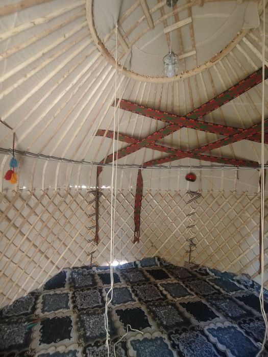 O'tov sotiladi holati yangi xamma narsasi bor 4 metrlik 2 dona 10 000