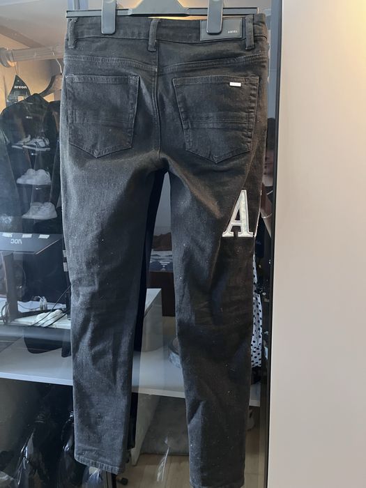 Blugi amiri model nou