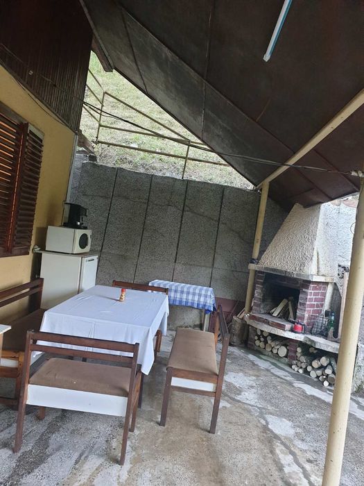 Продава се Къща в с. Чифлик, Област Ловеч - 196 кв.м за 391 €/кв.м - Снимка #16