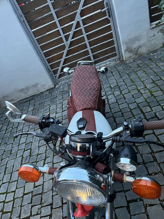 Yamaha SR 500 din anul 1991