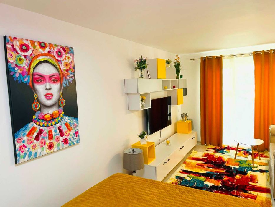 Studio de inchiriat etaj 1 Brasov 40 mp Coresi Top City parcare mobilt si utilat