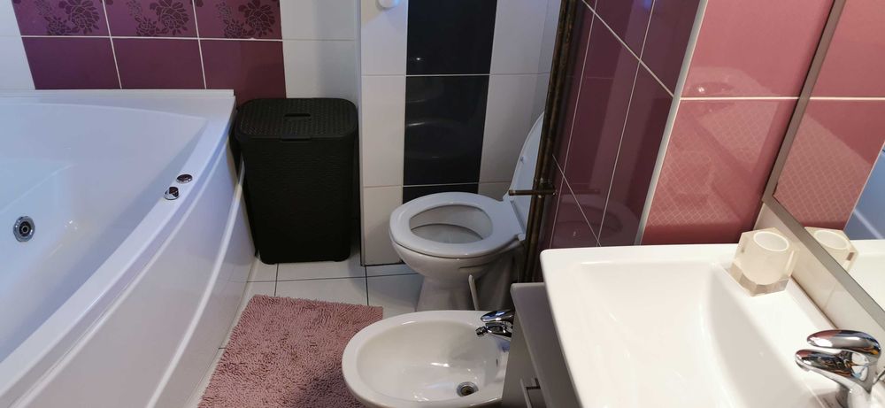 Apartament 3 camere zona Decebal/Vladimirescu Oradea, complet utilat