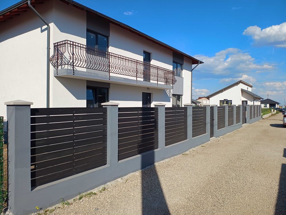 Vând casă strejnicu