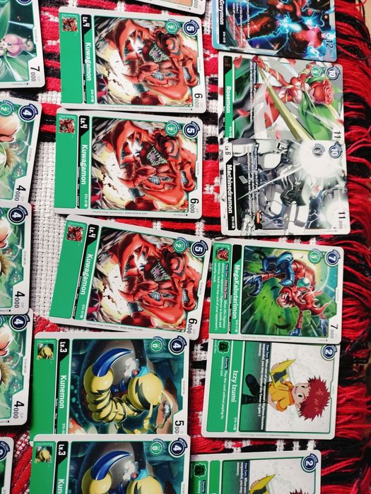 Lot 68 cărți Digimon Card Game originale + 57 huse