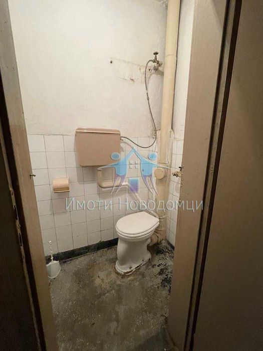 Продава се Двустаен апартамент в Шумен, Пазара - 68 кв.м за 1050 €/кв.м - Снимка #5