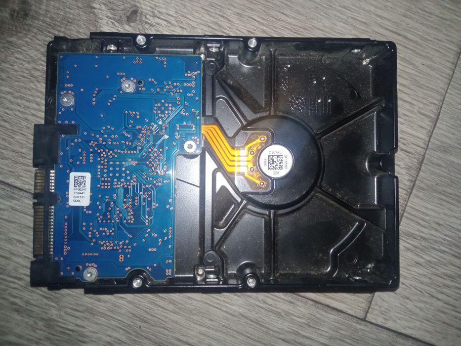 Жёсткий диск 1tb toshiba pc300