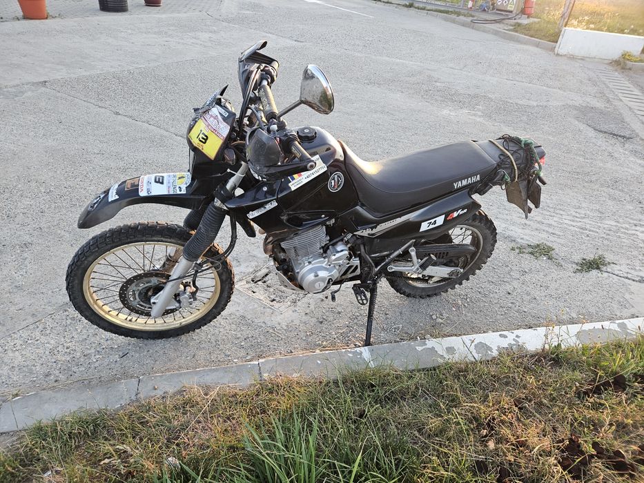 Vând Yamaha XT 600 E model 2001