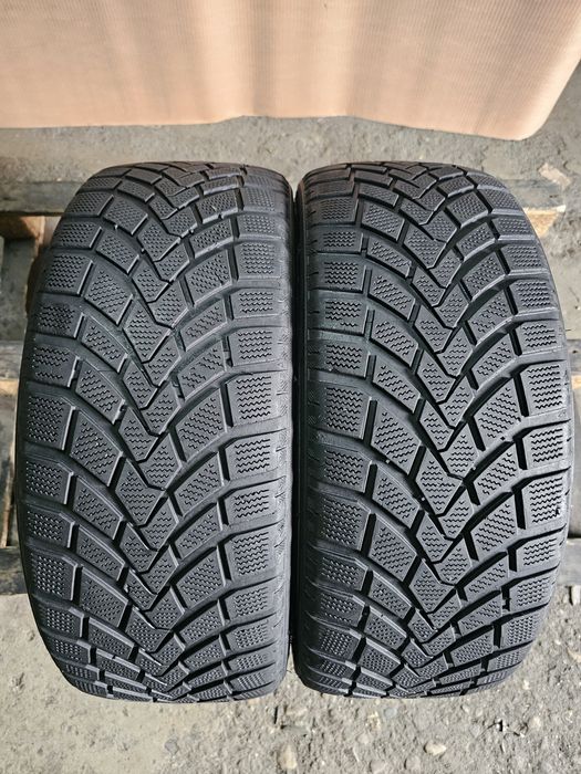 2 anvelope iarna 215 45 17 Delmax 2021