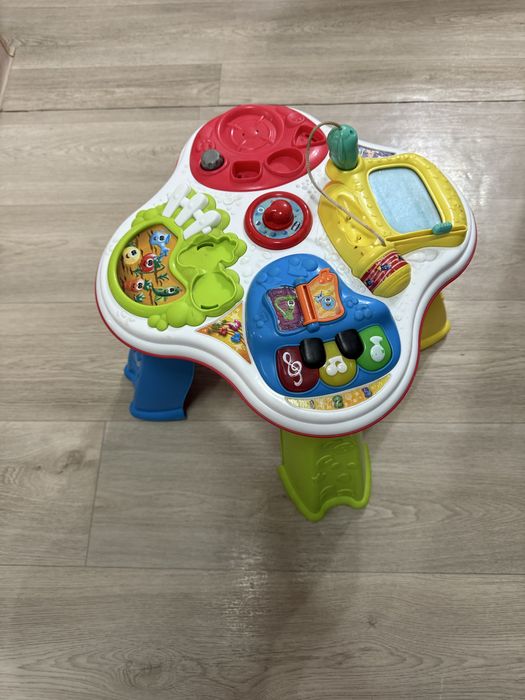 детский развивающий столик