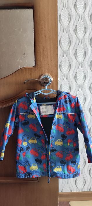 Продам ветровки для мальчика