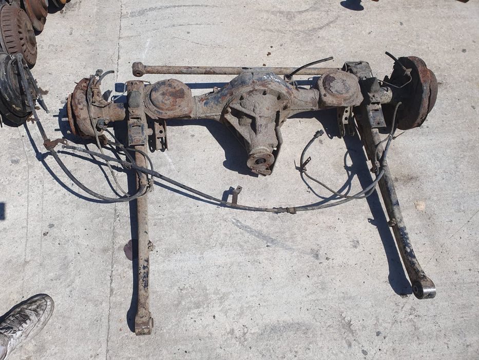 Punte spate Mitsubishi Pajero Sport 1 (1996 - 2005) (935)