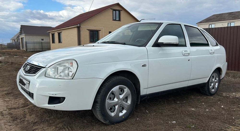 Продам приору 2 хэтчбек