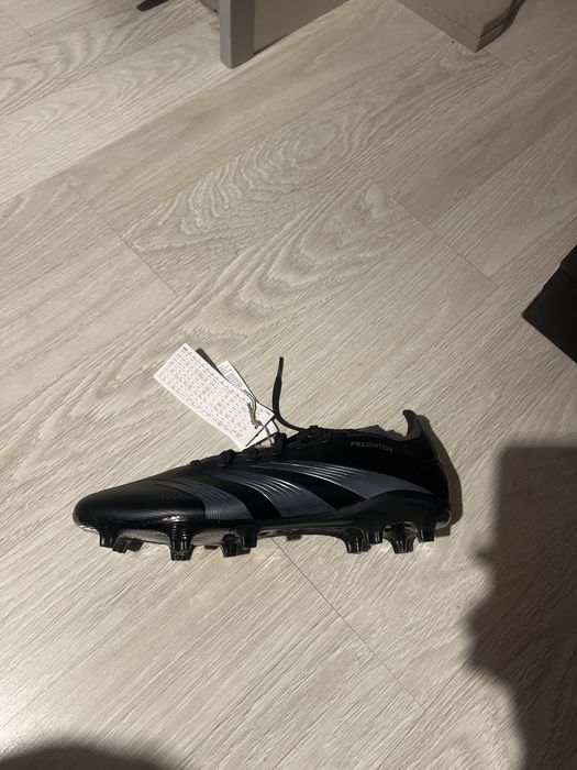 Футболни бутонки ,,Adidas Predator’’