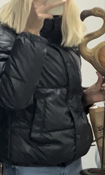 Верхние одежды,куртки и плащь