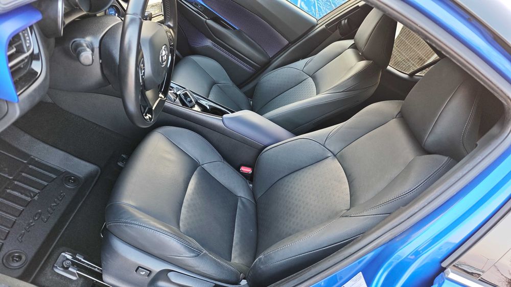 BATTERY LIFE450000km/Distronic/Следи Път и Знаци/Подгрев Toyota Ch-r