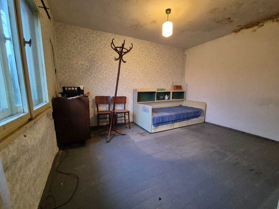 Продава се Къща в с. Обнова, Област Плевен - 188 кв.м за 133 €/кв.м - Снимка #17