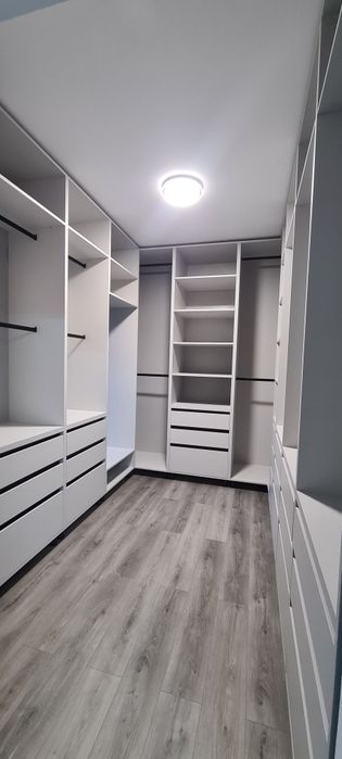 Mobilă la comandă – Bucătării, Dressinguri, Living  Prahova-Bucuresti