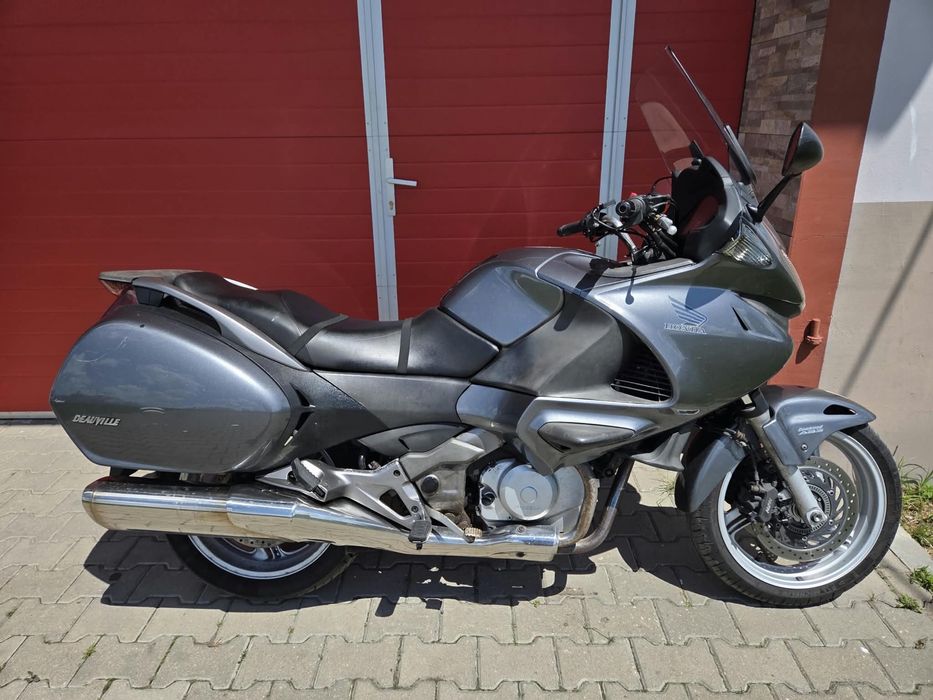 Honda Deauville NT700V | ABS si CBS | Rate Fixe | BuyBack | Livrare Gratuită