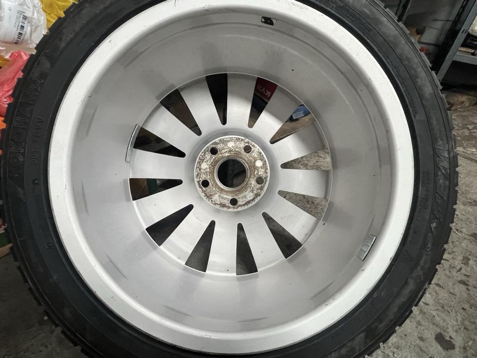 Джанта с гума 18” 4F0601025AA