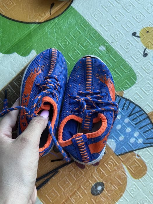 Продам детский обувь