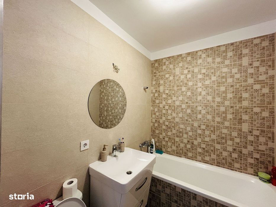 Apartament de vanzare, bloc nou, cu lift, bucatarie separata, dressing
