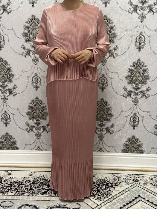 Продается платья