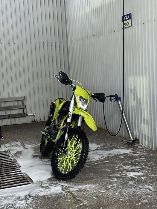 Продам zuumav K5 CB300 175FMM