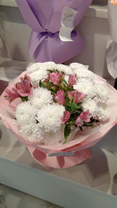 Харизантемы и лилии