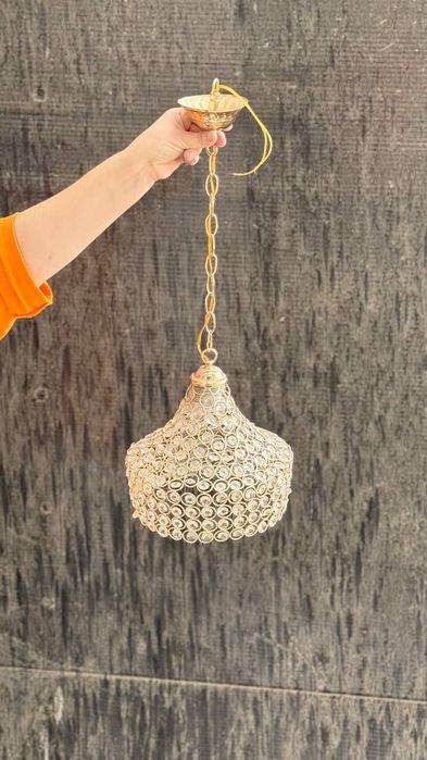 10 люстры разные