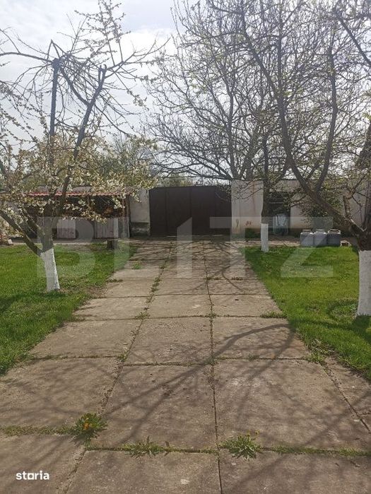 Casa de vanzare cu teren generos – la doar 15 minute de Brasov