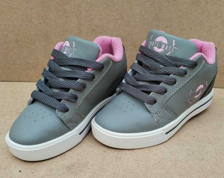SkateMate by Heelys детски скейт маратонки с колелца на петите #19см.