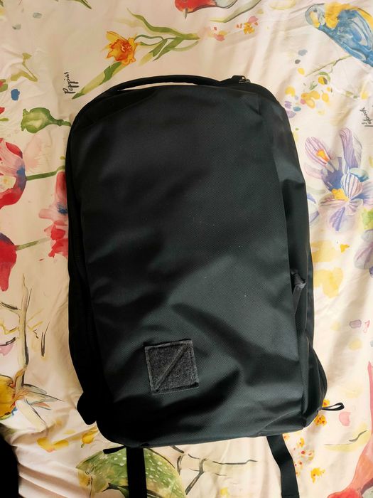 Раница Evergoods CPL 24 mirrored като нова