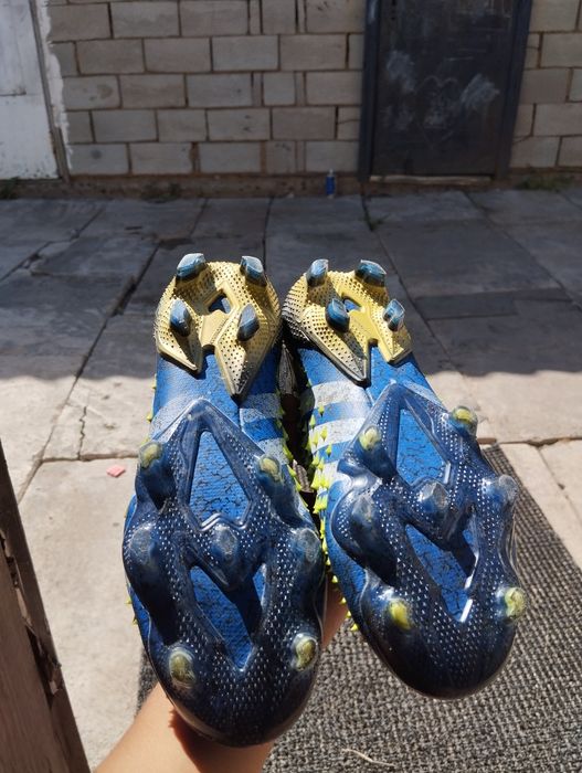 Продам бутсы срочно