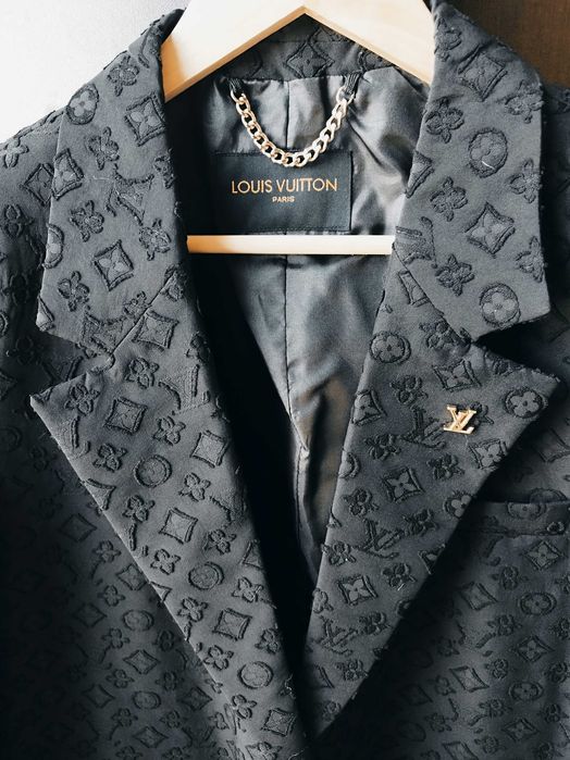 Дамско пролетно сако  LOUIS VUITTON -XL размер